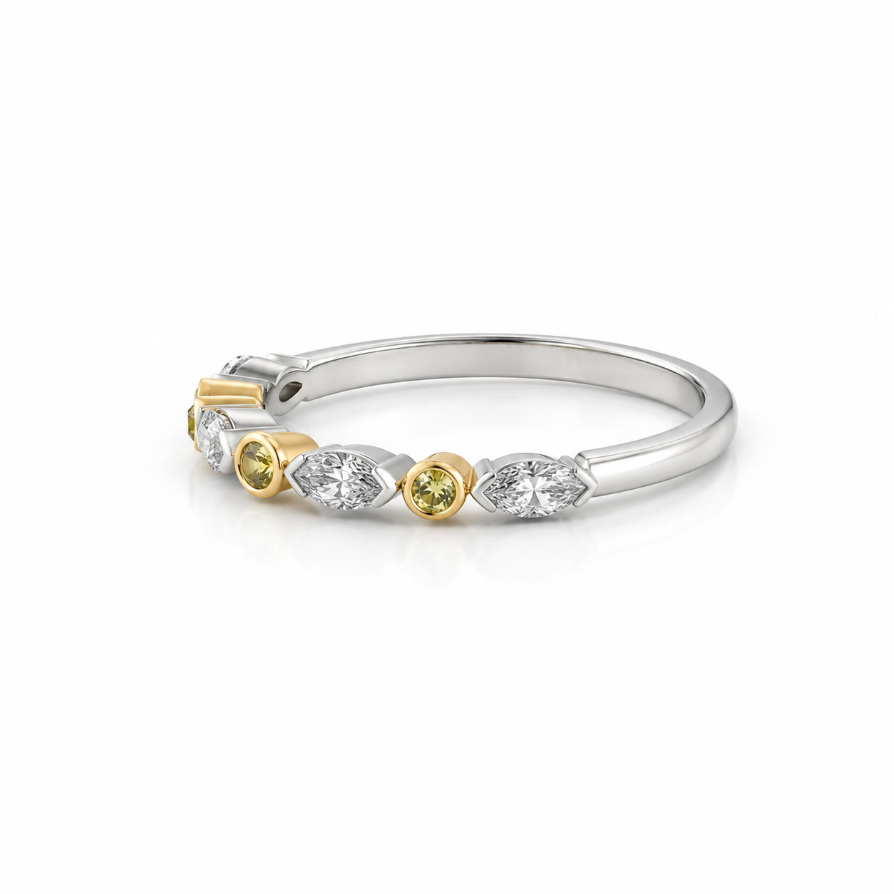 18ct White and Yellow Gold