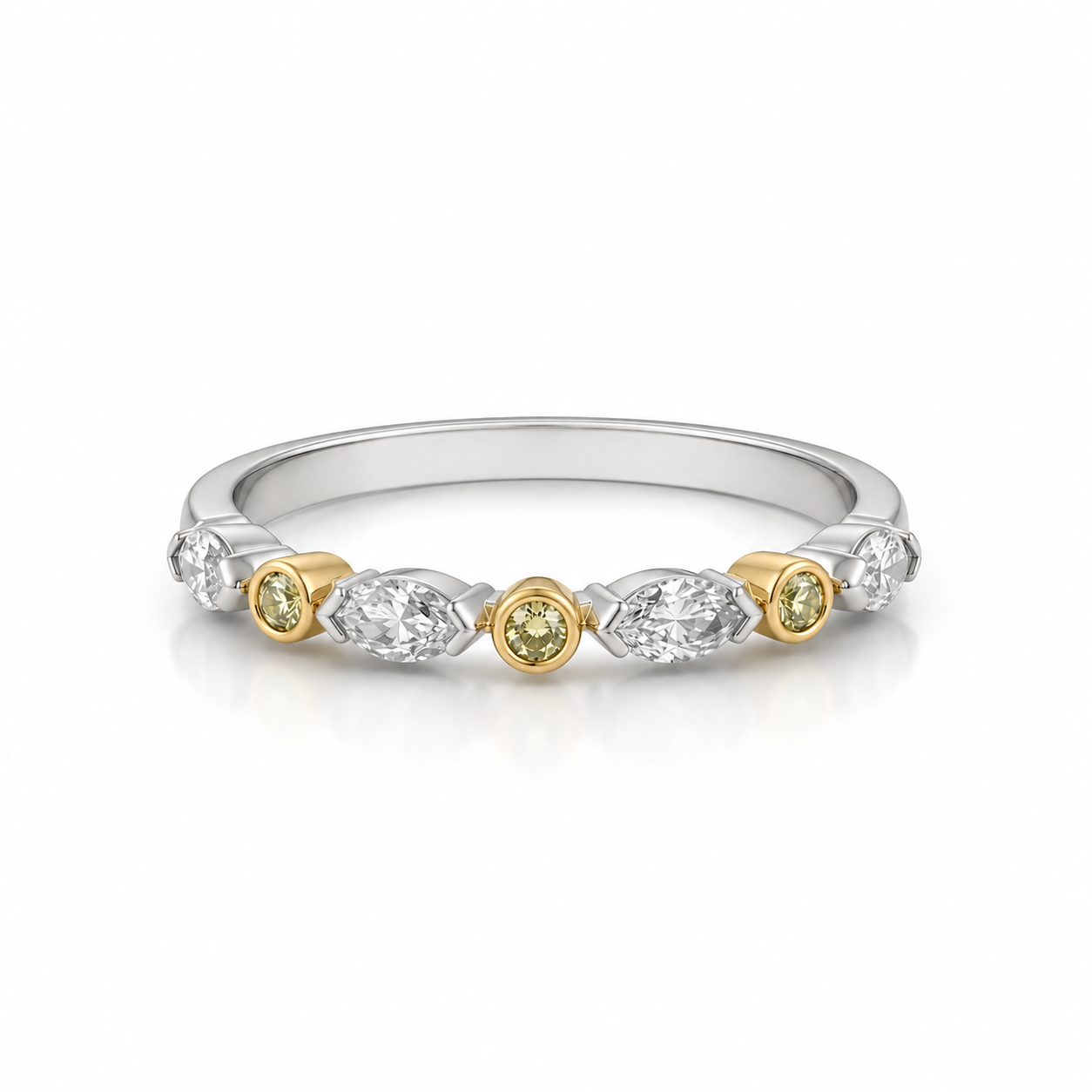 18ct White and Yellow Gold 